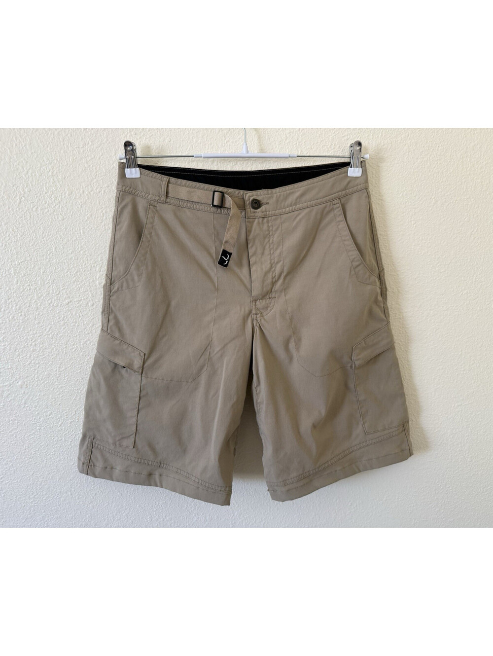 PrAna Men's Cargo Shorts Size M 32 Stretch Khaki Tan Zip Pockets Belt Excellent